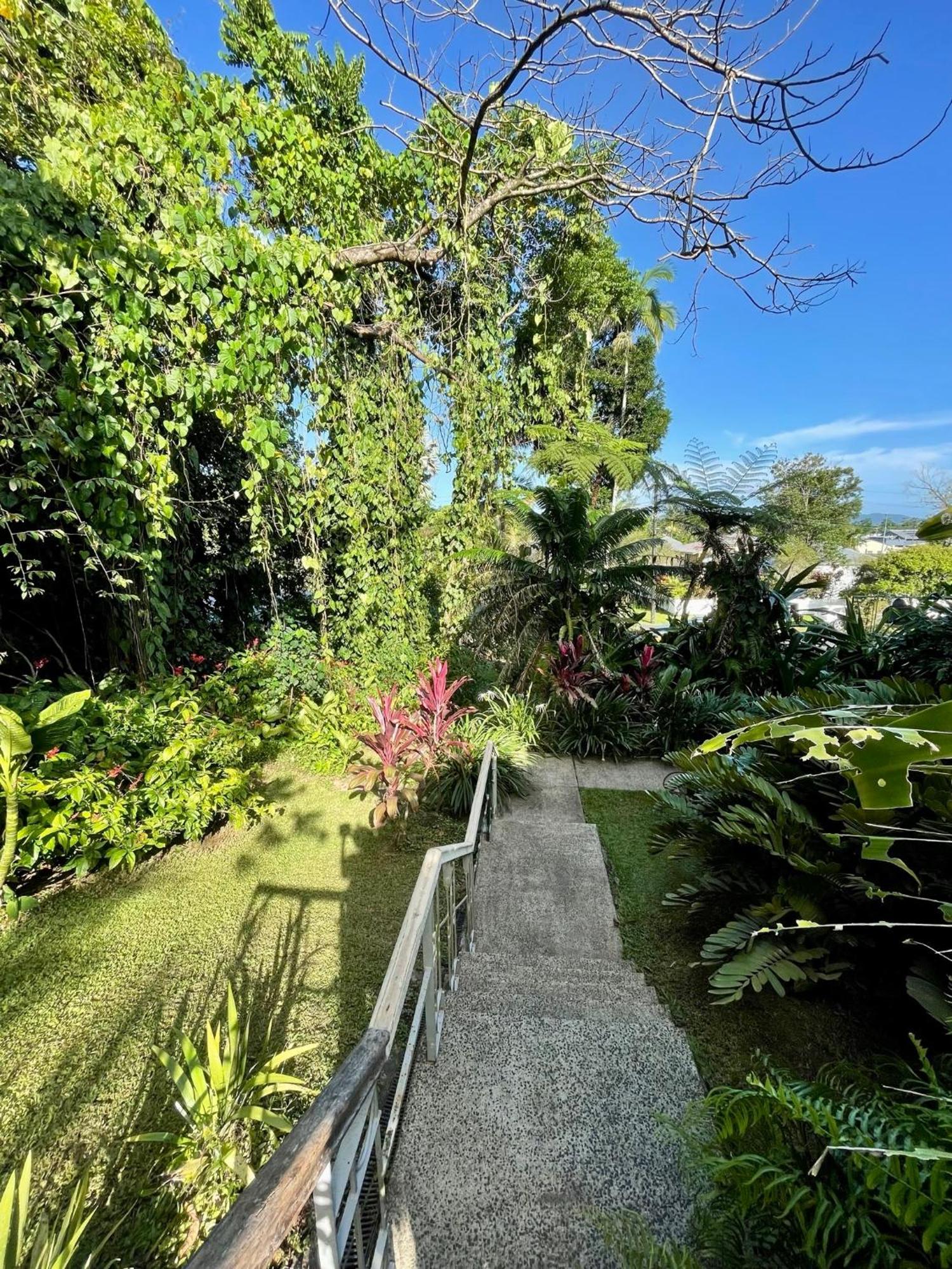 Hotel Babinda Quarters Exterior foto